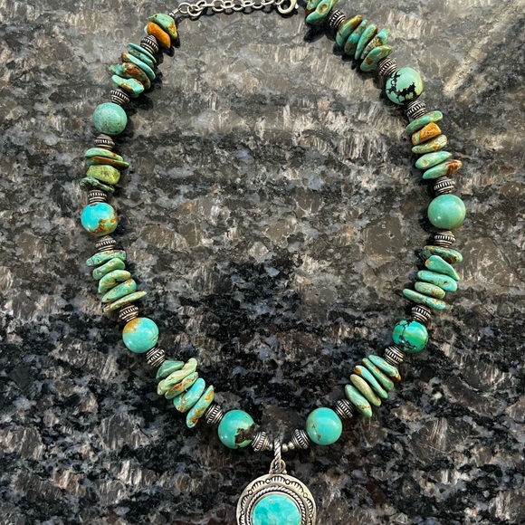 Vintage Barse Turquoise sterling silver necklace with turquoise Pendant - Picture 2 of 5